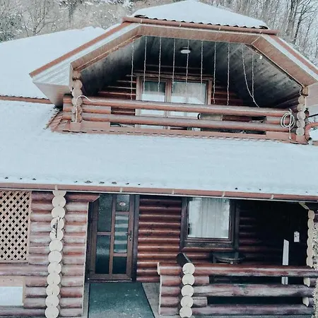 з 2 спальними кімнатами * Mukácheve