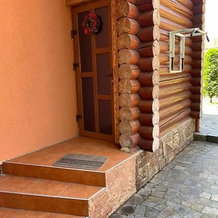 з 2 спальними кімнатами * Mukácheve